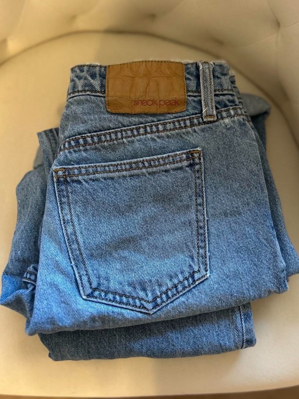 Sneak Peek Women’s Light Blue Classic Denim Jeans